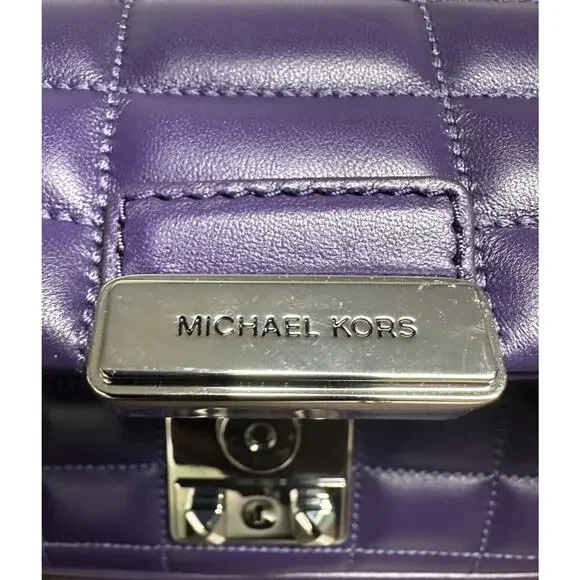 Michael Kors Tribeca Small Quilted Leather Shoulder Bag - Picture 3 of 6